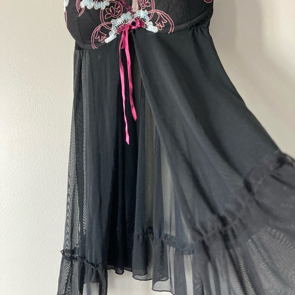 Inner Secrets M Black Nightie Nightgown Slip Dress Sexy Sheer Embroidery. - Picture 3 of 6